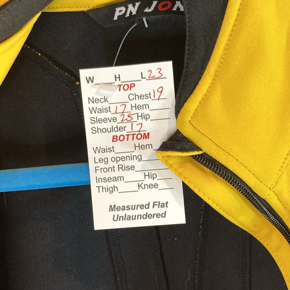PN Jones size M yellow athletic cycling jacket with rear pockets non slip waist - Picture 4 of 7